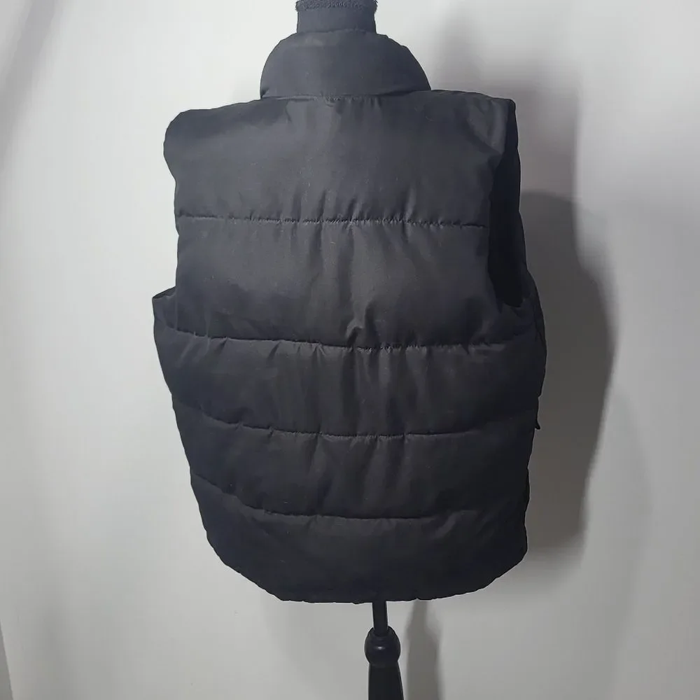 Old Navy Women's Black Puffer Vest
